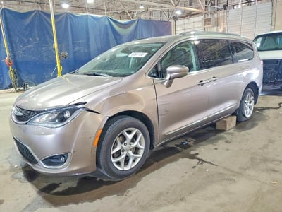 2C4RC1EG5HR****** 2017 Chrysler Pacifica