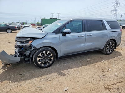 2023 Kia Carnival