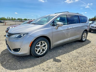 2C4RC1GG5KR****** 2019 Chrysler Pacifica