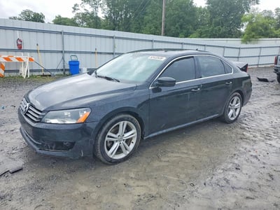 1VWBH7A35DC****** 2013 Volkswagen Passat