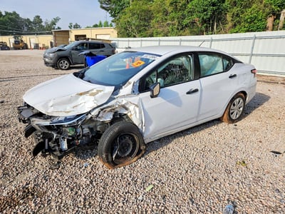 3N1CN8DV2LL****** 2020 Nissan Versa