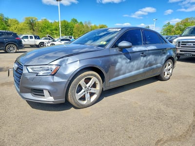 WAUB8GFF2J1****** 2018 Audi A3