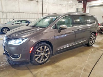 2C4RC1GG7HR****** 2017 Chrysler Pacifica