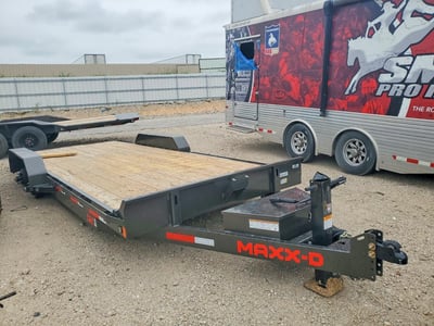 5R8BC2026TM****** 2026 MAXX-D Trailer Trailers