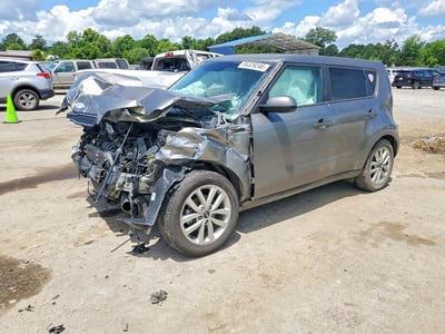 KNDJP3A50K7****** 2019 Kia Soul