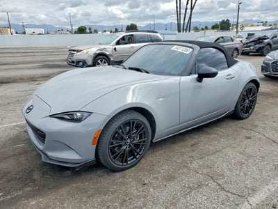 JM1NDAC71R0****** 2024 Mazda MX-5