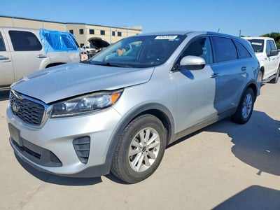5XYPG4A55KG****** 2019 Kia Sorento