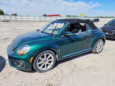 3VW5DAAT0JM****** 2018 Volkswagen Beetle