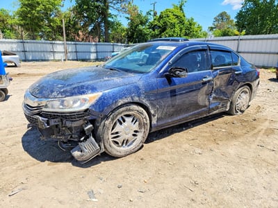 1HGCR3F00HA****** 2017 Honda Accord