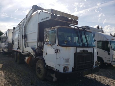 5VCACLKFXBH****** 2011 Autocar Xpeditor