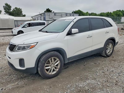 5XYKT3A6XFG****** 2015 Kia Sorento