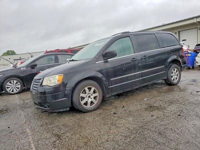 2010 Chrysler Town & Country