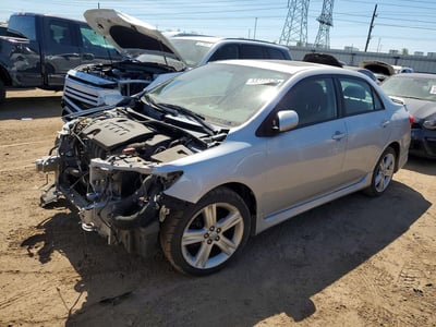 2T1BU4EE1DC****** 2013 Toyota Corolla