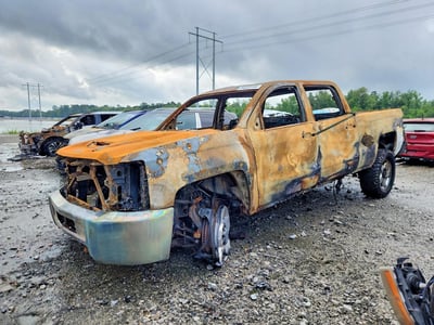 1GC1KVEY3JF****** 2018 Chevrolet Silverado