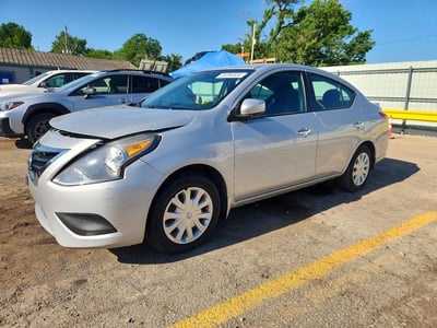 3N1CN7AP9KL****** 2019 Nissan Versa