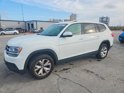 1V2AP2CA0JC****** 2018 Volkswagen Atlas