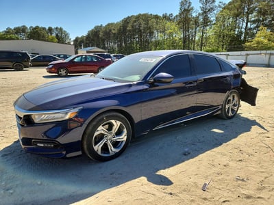 1HGCV2F58JA****** 2018 Honda Accord