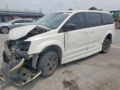 2D4RN4DE2AR****** 2010 Dodge Grand Caravan