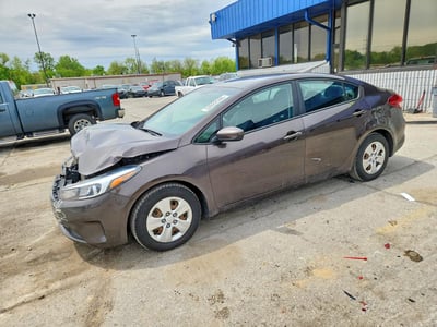 3KPFL4A71JE****** 2018 Kia Forte