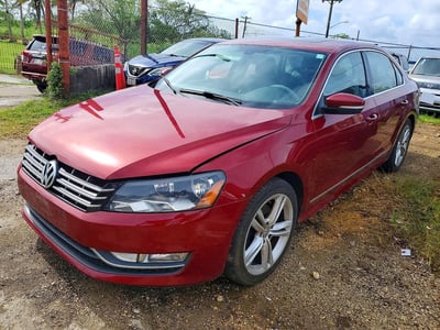 1VWCS7A38FC****** 2015 Volkswagen Passat