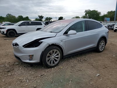 5YJXCBE26GF****** 2016 Tesla Model X