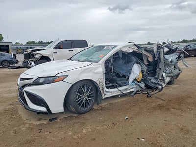 4T1G11AK6MU****** 2021 Toyota Camry