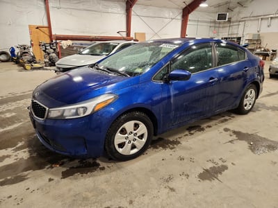 3KPFK4A78JE****** 2018 Kia Forte