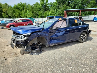 1HGCR2F71GA****** 2016 Honda Accord