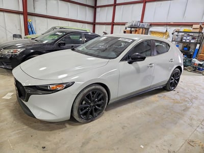 JM1BPAKM6R1****** 2024 Mazda 3