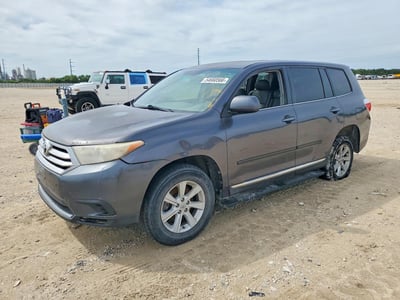 5TDZK3EH5CS****** 2012 Toyota Highlander