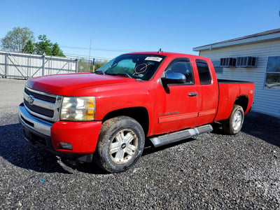 1GCRKSE38BZ****** 2011 Chevrolet Silverado
