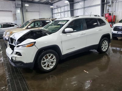 1C4PJMCB6GW****** 2016 Jeep Cherokee