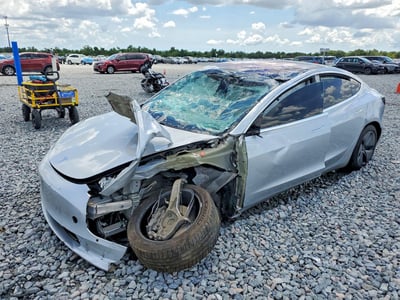 5YJ3E1EA0JF****** 2018 Tesla Model 3
