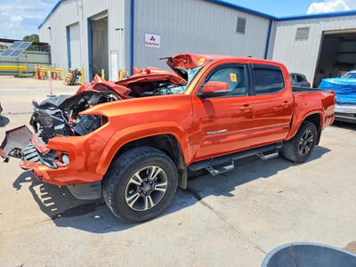 5TFAZ5CN9HX****** 2017 Toyota Tacoma