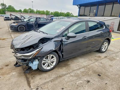 3G1BE6SM7KS****** 2019 Chevrolet Cruze