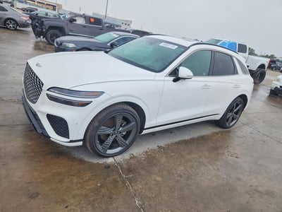 KMUMADTB7NU****** 2022 Genesis GV70