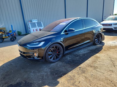 5YJXCBE46JF****** 2018 Tesla Model X