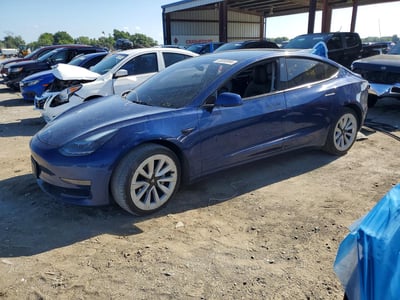 5YJ3E1EA2NF****** 2022 Tesla Model 3
