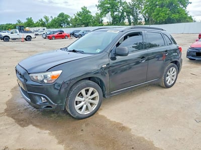 JA4AR4AU1CZ****** 2012 Mitsubishi Outlander