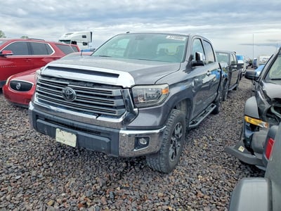 5TFHW5F16JX****** 2018 Toyota Tundra