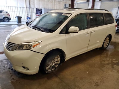 5TDYK3DC7FS****** 2015 Toyota Sienna
