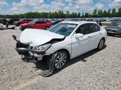 1HGCR2F79FA****** 2015 Honda Accord