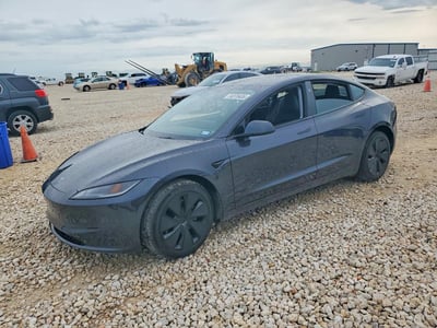 5YJ3E1EB9RF****** 2024 Tesla Model 3