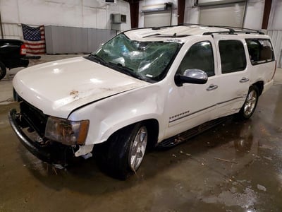 1GNSKKE32BR****** 2011 Chevrolet Suburban