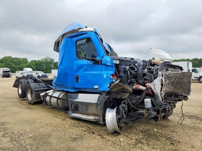 1FUJHHDR8NL****** 2022 Freightliner Cascadia