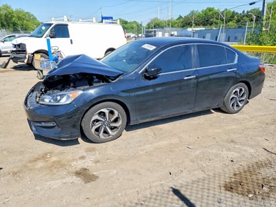 1HGCR2F70HA****** 2017 Honda Accord