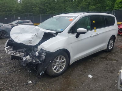 2C4RC1DG4LR****** 2020 Chrysler Voyager