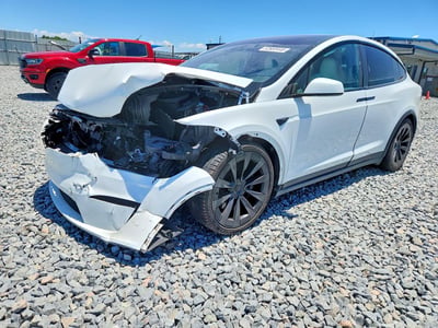 7SAXCBE57PF****** 2023 Tesla Model X