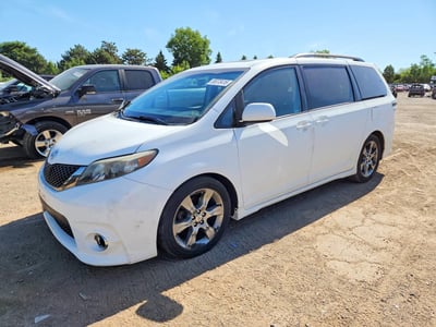 5TDXK3DC5BS****** 2011 Toyota Sienna