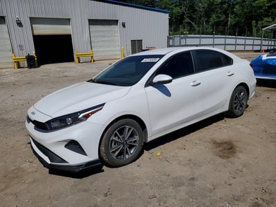 3KPF24AD3RE****** 2024 Kia Forte